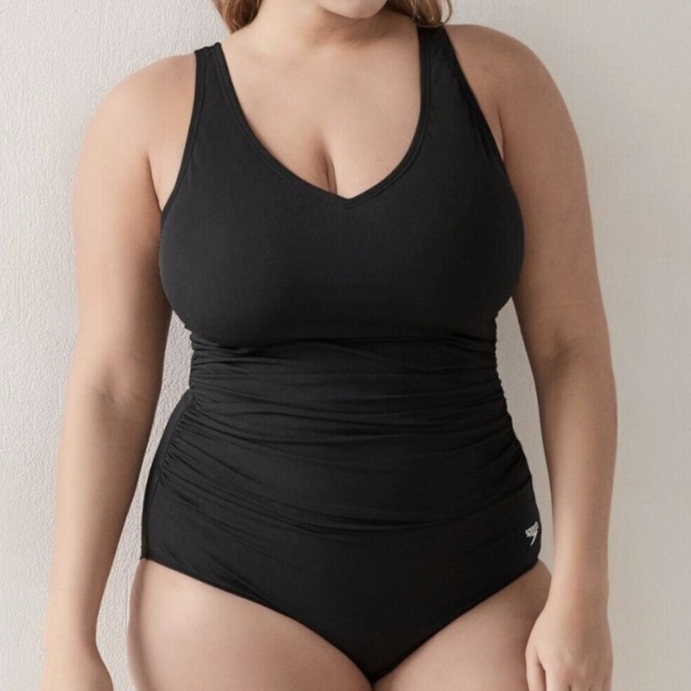 Speedo Endurance+ Shirred One-Piece Swimsuit Beach Classic Spring Summer Travel